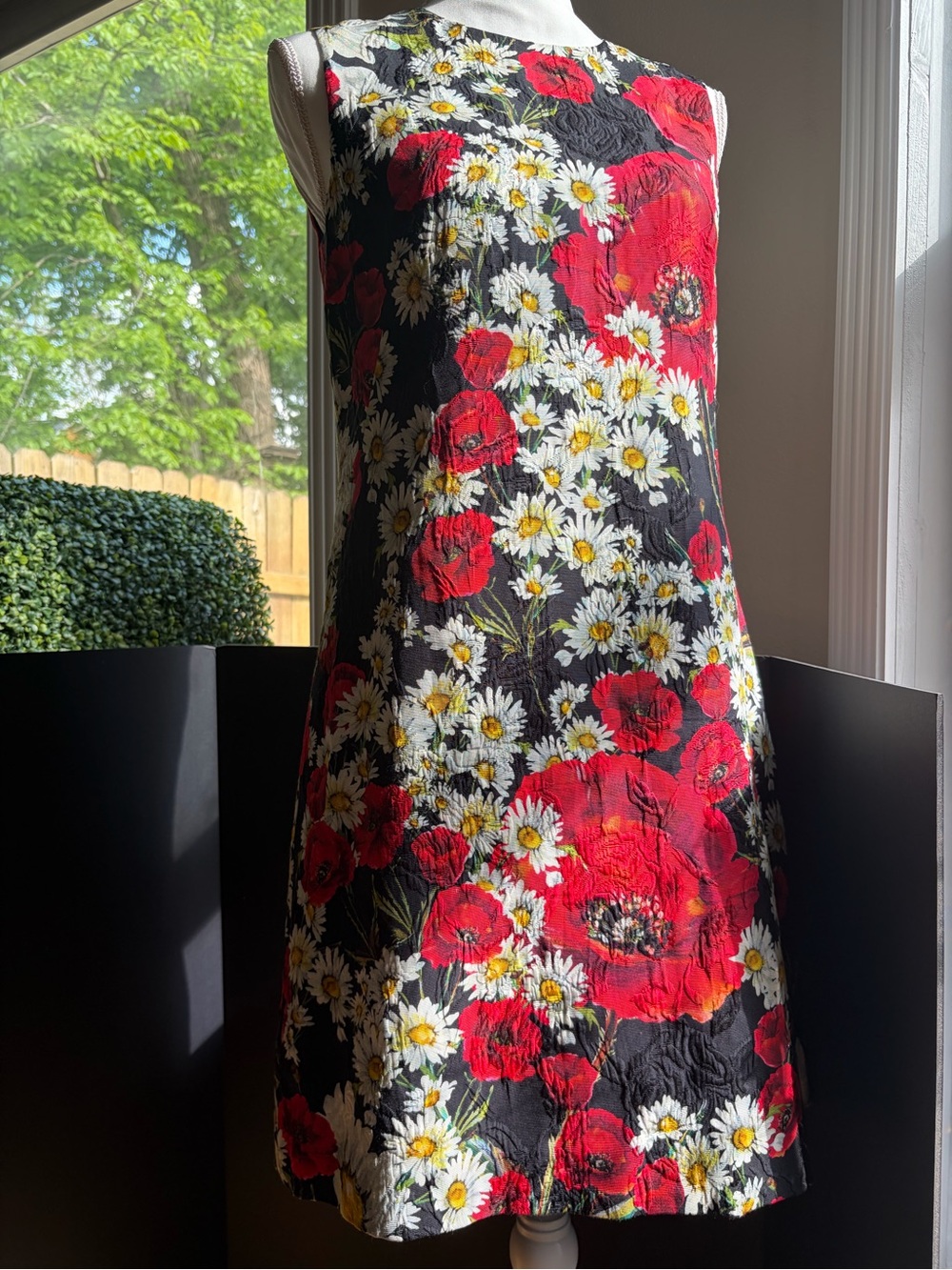 Dolce & Gabbana Poppy Daisy Print Brocade Sheath Dress Black Red IT 42 US 6